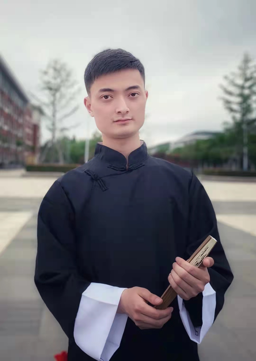 梁兆康